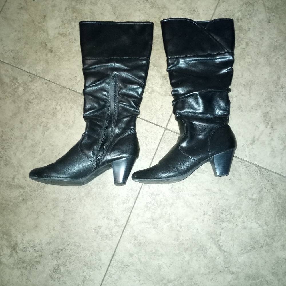 Leather boots